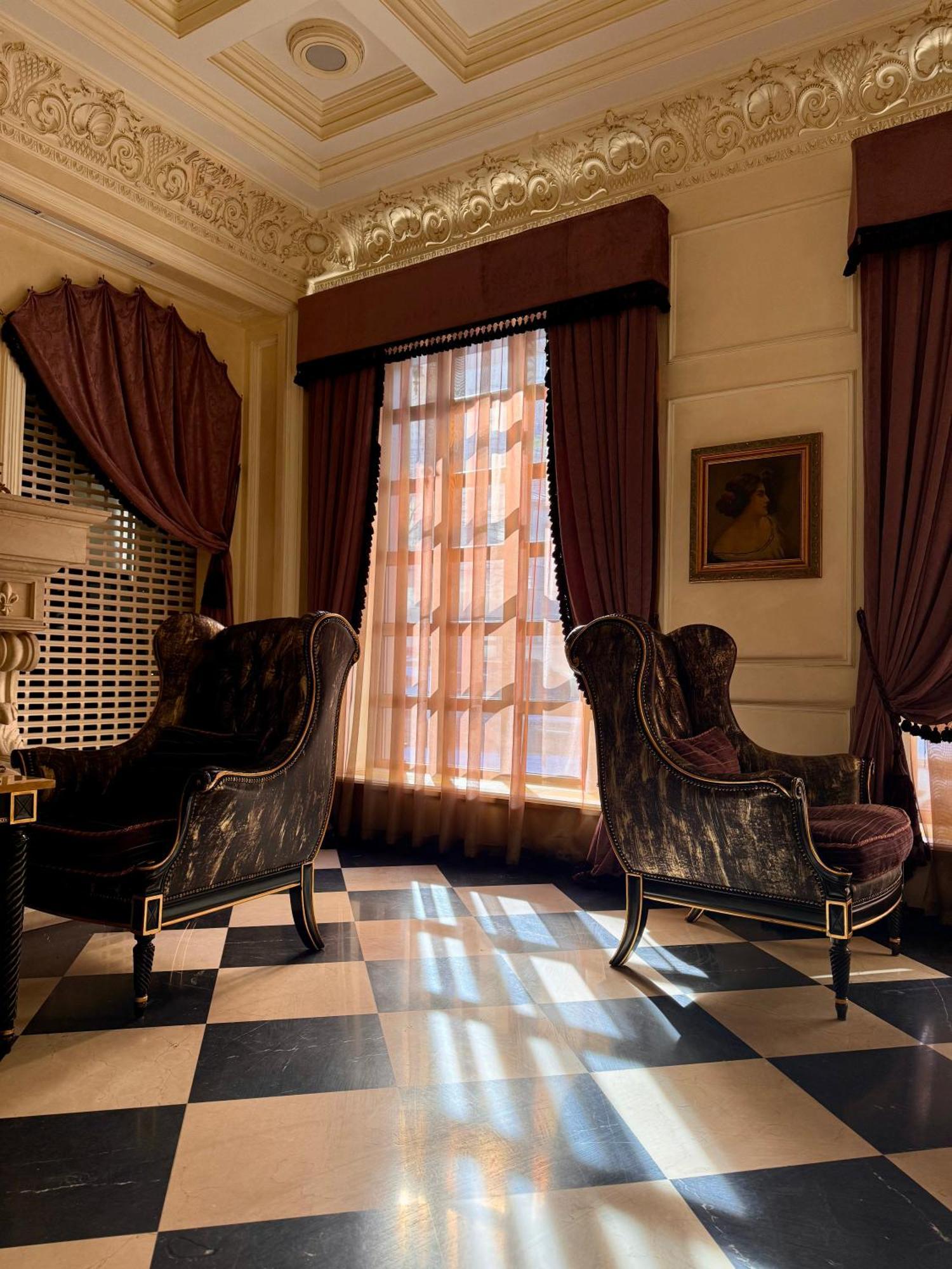 Axelhof Boutique Hotel Dnipro Extérieur photo