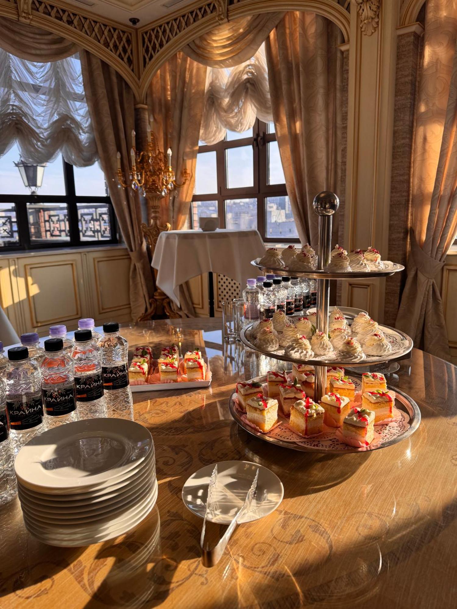 Axelhof Boutique Hotel Dnipro Extérieur photo